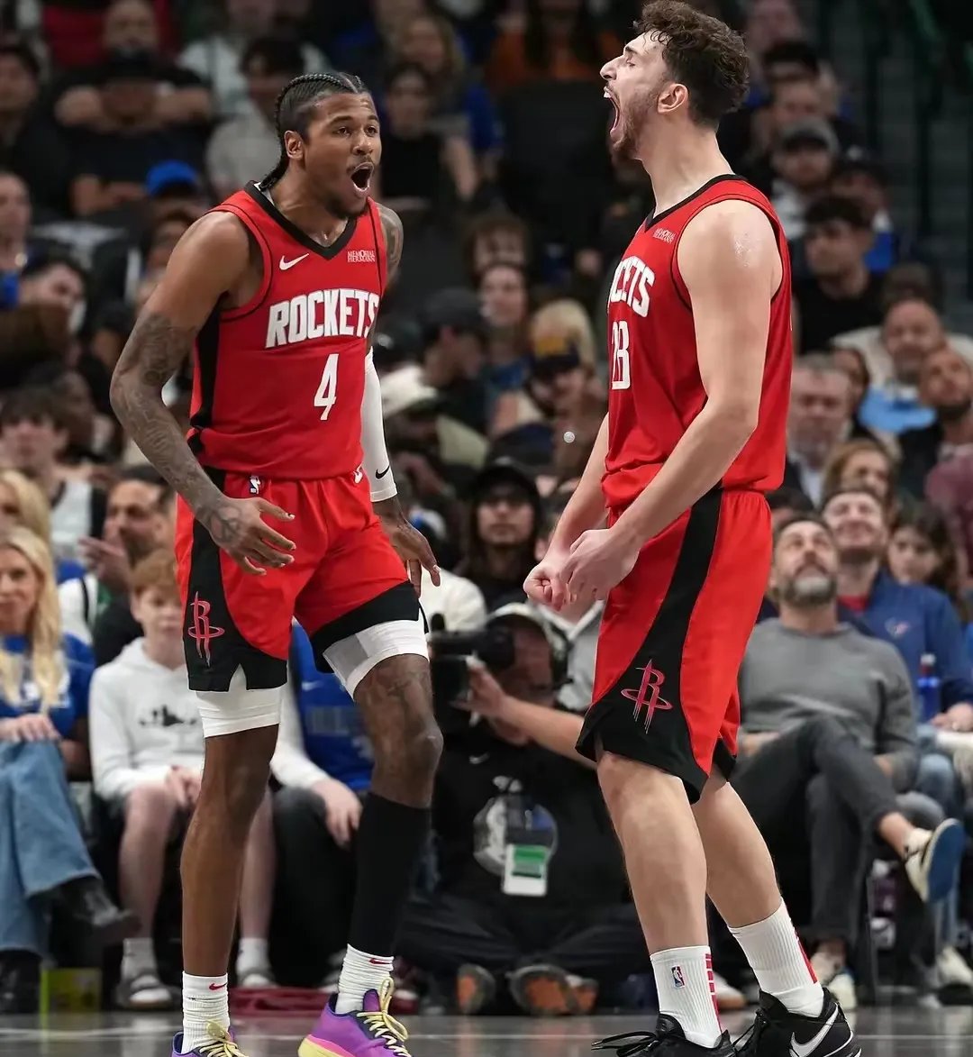 NG体育官网丹佛掘金训练开放日,集结日临场应变引欢呼,法国杯在即,球队文化再被提及(金州勇士vs丹佛掘金)