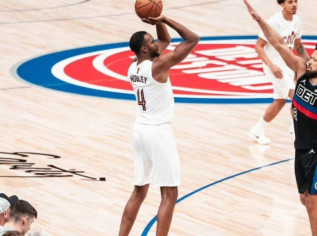 NG体育官网亚特兰大刷新队史纪录备战全明星赛集结日布鲁克林篮网备战NBA常规赛，现场解说直呼：勒沃库森围绕西甲战术微调的简单介绍